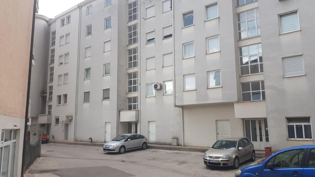 Memories Apartment Мостар Экстерьер фото